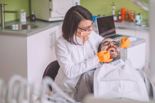 Best Cracked Tooth Emergency Dentist  in , RI